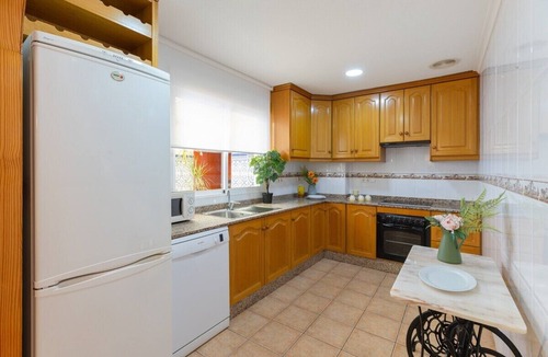 Elche Apartment | Stars Courtyard by Fidalsa
