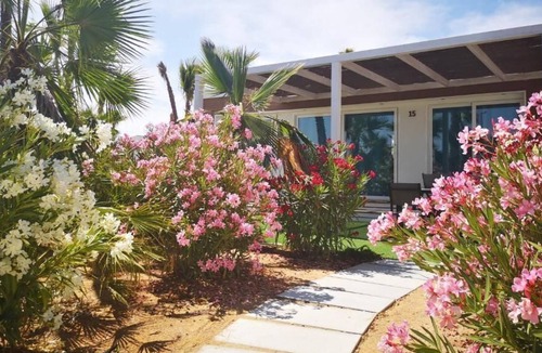 Crevillente House | Stay Close to Mediterranean Coast! Kitchen & Terrace! Pools Onsite, Spa Center!
