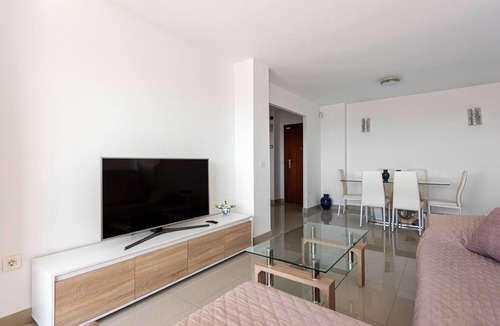 Los Tilos Apartment | Stay U-nique Apartment Eduardo Carvajal