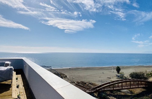 El Morche Apartment | Stor Lägenhet vid Stranden med Fantastisk Terrass