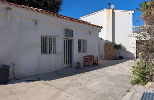 Callosa d' En Sarria Apartment | Studio in quiet natural setting - pool & sea view