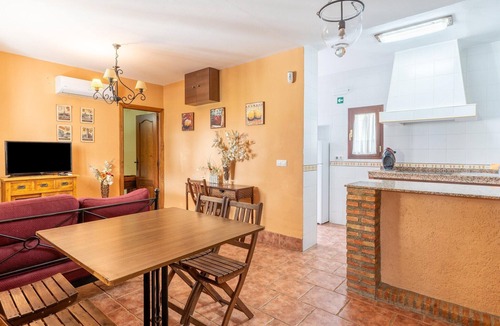 Rivero de Posadas House | Studio in Spain with Private Pool and Garden