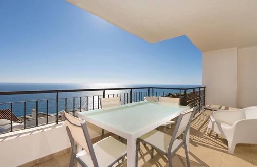Torrox Costa Apartment | Stunning Beachfront Apartment