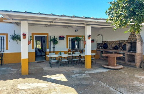 San Jose del Valle House | Stunning home in San José del Valle