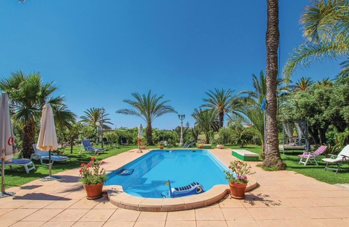 La Marina House | Stunning home in La Marina, Elche