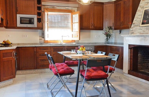 Baena House | Stunning private villa for 8 people with WIFI, A/C, private pool, TV and patio