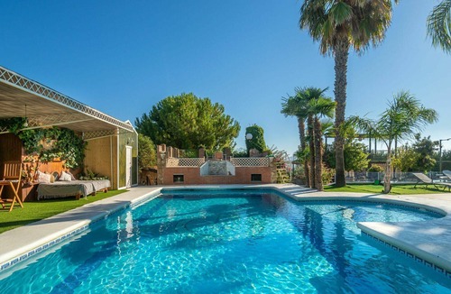 Baena Villa | Stunning private villa with A/C, private pool, hot tub, WIFI, TV, patio and pets allowed