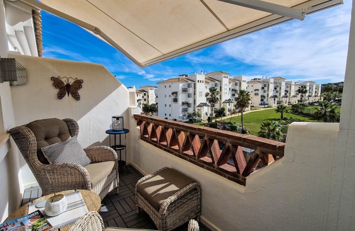 San Luis de Sabinillas Apartment | Stylish Penthouse Near Duquesa Marina – Pools, Terrace & 10-Min Walk to Beach!