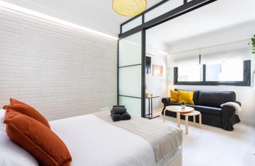 Lagunillas Apartment | Suite Home Cervantes
