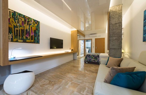 Las Palmas de Gran Canaria Apartment | Suites Garden Loft 7 Roy Lichtenstein