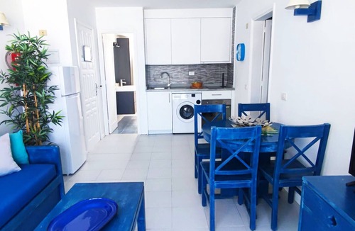 Puerto del Carmen Apartment | Sunny and comfy appartment in a residencial development near the sea
