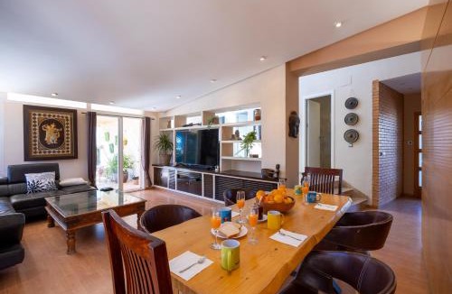 San Vicente del Raspeig Villa | Sunny Escape Villa Alicante - Private Pool, BBQ, Wifi & Free Parking