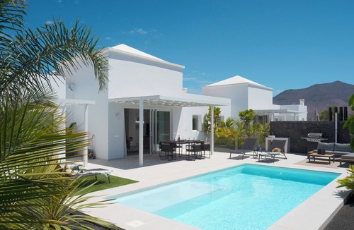 Playa Blanca Villa | SUNRISE 1 by Buenavilla | Brand New Stylish villa with private pool