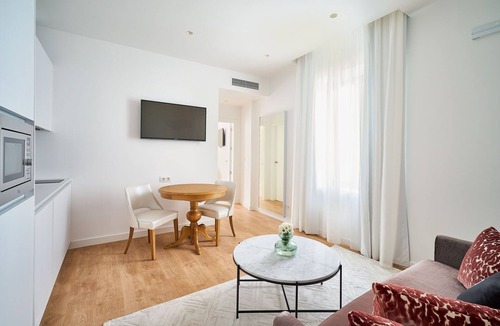 La Catedral Apartment | TANDEM EL PATIO - 1 BEDROOM APARTMENT