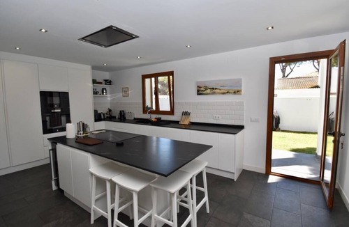 Los Gallos-Cerromolino Villa | The Coach House - Chiclana de la Frontera, Costa de la Luz