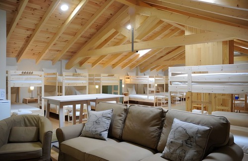Santa Cruz del Valle Resort | The Rural Hostel in Mombeltrán, Ávila, Tiétar Valley