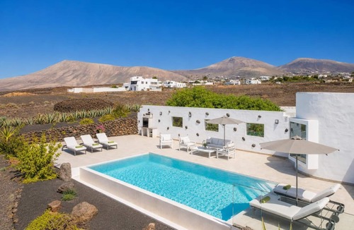 Macher Villa | The View - Four Bedroom Villa, Sleeps 8