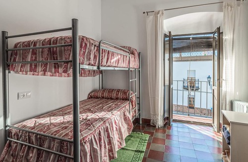 El Pedroso House | This attractive vacation home is the ideal place for a nice and relaxing vacation.