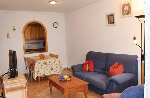 Gran Alacant House | This cozy townhouse is located within walking distance from the fine sandy beach of Gran Alacant.