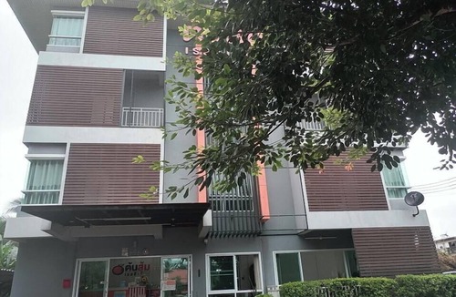 Uttaradit Hotel | Tonsom Residence