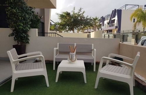 Pueblo Latino Apartment | Torre de la Horadada (Alicante) 200 meters from the beach of Mil Palmeras.
