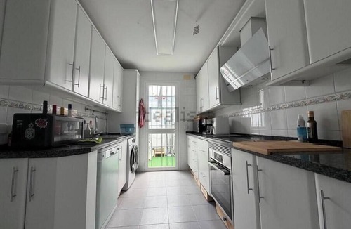 El Puerto de Santa Maria House | Townhouse for rent at 27 Calle Mar Adriático