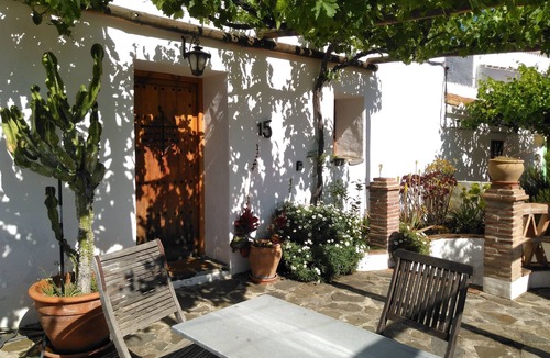 Macharaviaya House | Traditional house for an authentic relaxing rural experience in real Spain