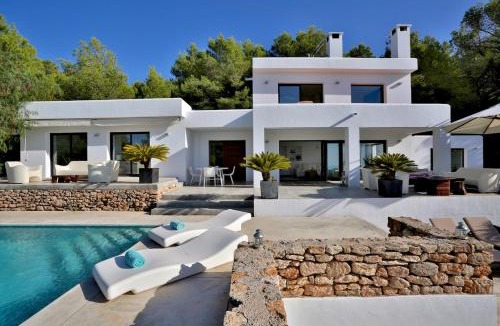Sant Josep de sa Talaia Villa | Tranquil 4BR Villa in the Heart of Ibiza City,1046