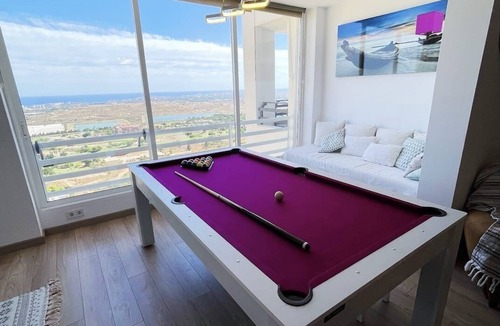 Hoya de los Patos Apartment | Trendy & cozy apartment with very nice views and a fantastic swimming pool.