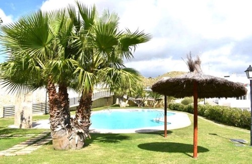 Hoya de los Patos Apartment | Trendy & cozy apartment with very nice views and a fantastic swimming pool.