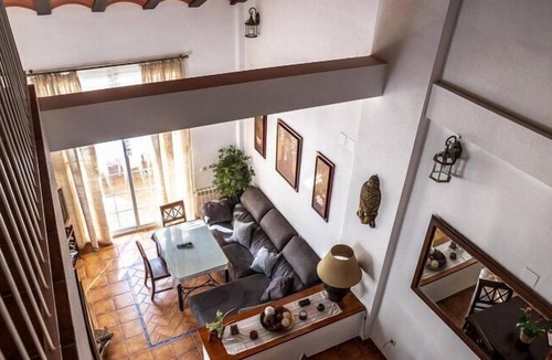 Las Jaras House | Typical Cordovan house in the middle of nature