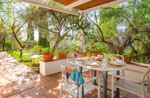 Frigiliana Villa | Unwind in Style: Your cosy Retreat near Frigiliana, Costa Del Sol!