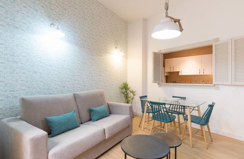 La Merced Apartment | Urbe10 Plaza de la Merced 1 Bedroom Apartment (2A)