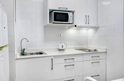 Las Palmas de Gran Canaria Apartment | Vacation Apartment 'Frente al Mar 308' with Sea View, Terrace & Wi-Fi