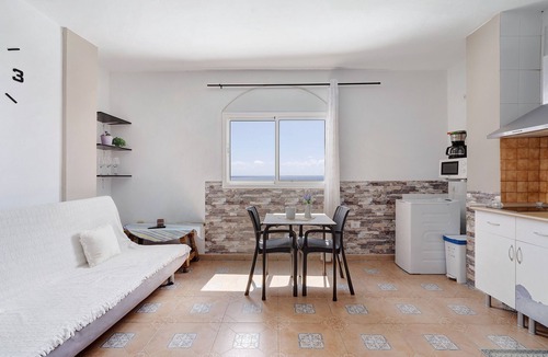 Pozo Izquierda Apartment | Vacation Apartment 'Sweet Home Pozo Izquierdo B' with Sea View and Wi-Fi