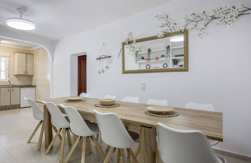 Los Gallos-Cerromolino Villa | Vacation Villa with Private Pool in Chiclana de la Frontera