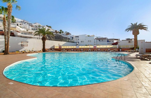 Balito Apartment | Vacation Apartment 'Casa Los Caideros' with Sea View, Shared Pool and Wi-Fi