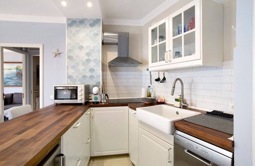 Playa de Arinaga Apartment | Vacation Apartment 'Ocean Side Arinaga' with Sea View and Wi-Fi