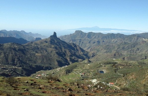 Santa Maria de Guia de Gran Canaria Ski Chalet | Vacation Home 'Chalet Rural Marian' with Sea View, Garden & Wi-Fi