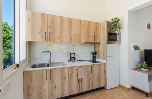Risco Blanco Apartment | Vacation Home 'Casa 3' with Mountain View, Wi-Fi and Air Conditioning