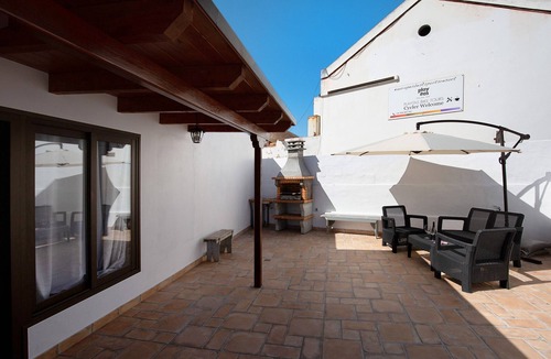 Betancuria House | Vacation Home 'Casa Milagrito Betancuria' with Terraces & Wi-Fi