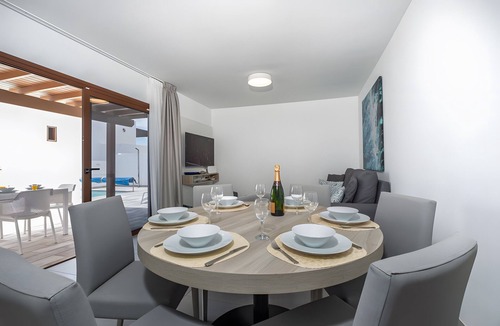 Playa Blanca Villa | Vacation Villa 'Ancoa' with Private Pool, Wi-Fi and Air Conditioning