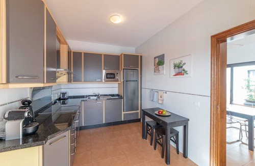 Playa Blanca Villa | Vacation Villa 'Palmera' with Mountain View, Private Pool and Wi-Fi