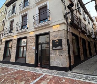 Jaen Apartment | VELALMA -Edificio exclusivo de apartamentos turisticos en Centro histórico-JAEN