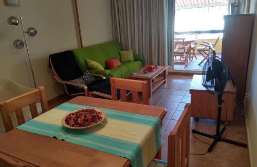Puerto Rey Apartment | Vera Playa 2 hab 2 WC parking AA, Wifi, padel piscina climatizada y verano Lomas de mar