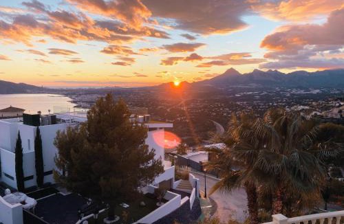 Altea la Vella House | Villa Aleandra con Maravillosas Vistas al mar!