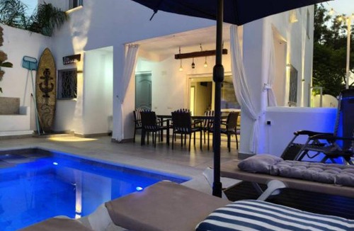 Punta Umbria Villa | Villa Alhamar con piscina climatizada privada