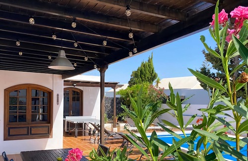 Los Mojones Villa | Villa Alicia, Moderne Exklusive Villa in Puerto del Carmen