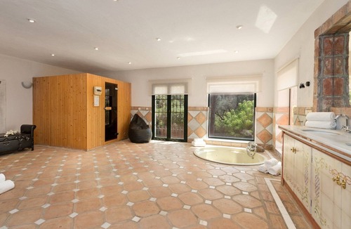 Benahavis Villa | Villa Altavera | Nueva Andalucía | 12 Bedrooms | Private Pool | Paddle Court