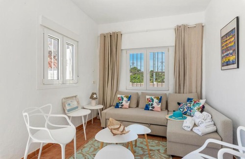 Urbanitzacio la Fustera Villa | Villa Ametler - PlusHolidays